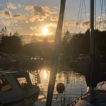 Jachtklub 酒店 埃尔布隆格