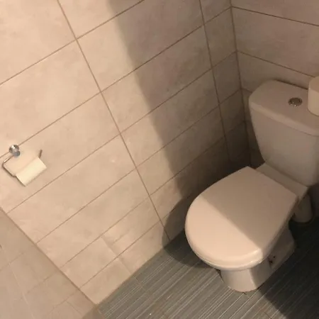 酒店 Jachtklub 埃尔布隆格