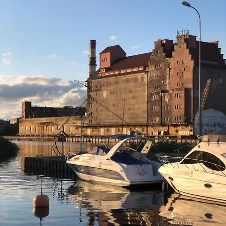 מלון Jachtklub *