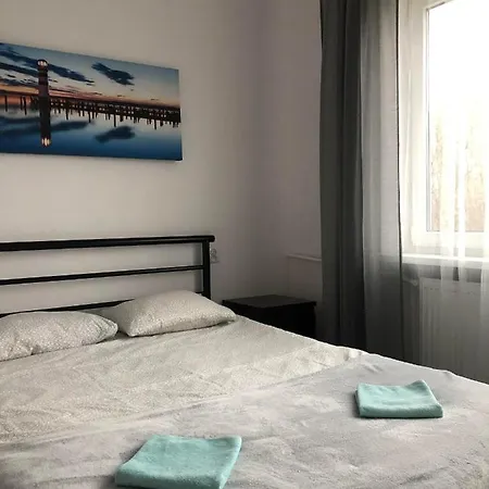 Jachtklub 酒店 埃尔布隆格